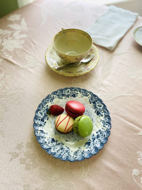 Assorted Macarons