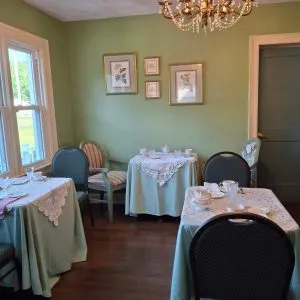 The Rose Dining Room - Seats Up to Six